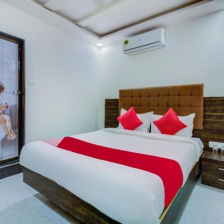 Hotel Golden Palace Lodging And Boarding Thane Exterior photo